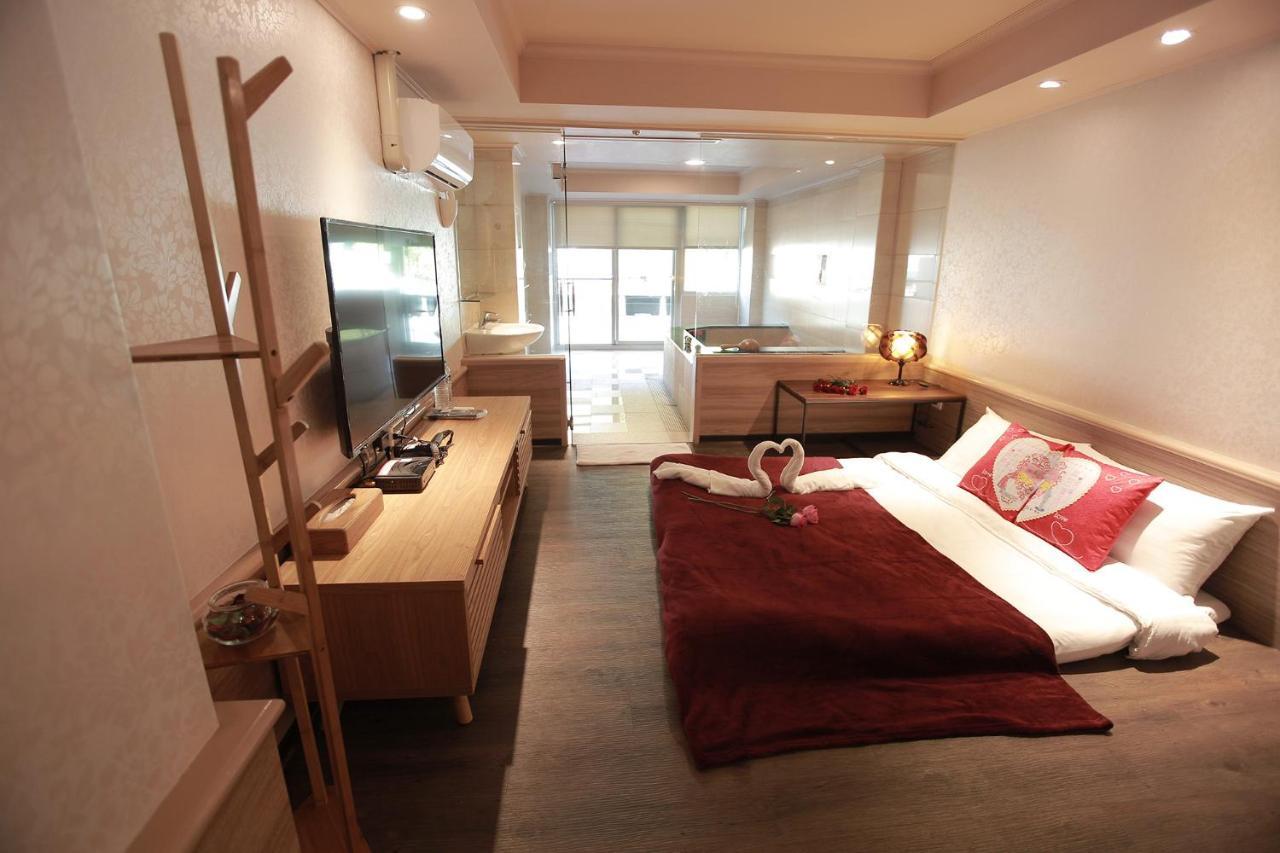 Wulai Shui An Hot Springs Hotel Exterior photo